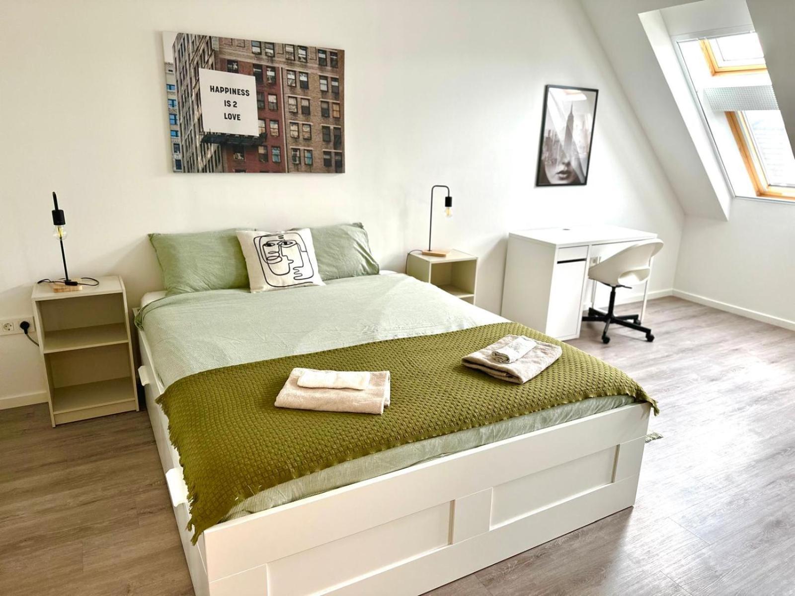 Palace Quarter 2 Peaceful Modern Central Top Floor Apartment Budapest Exterior photo